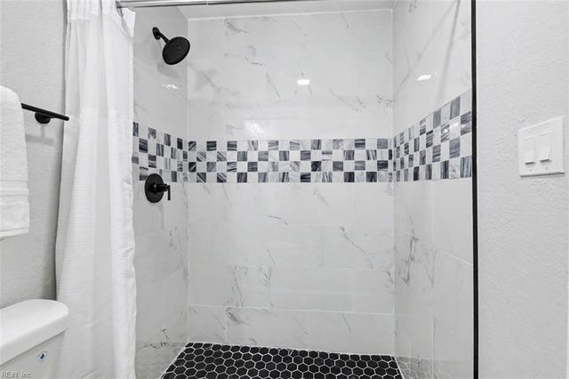 104 Kidd BLVD, Norfolk, VA 23502