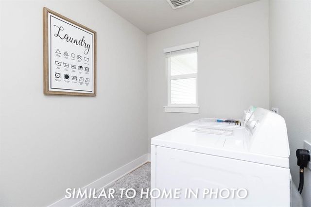 6945 Poppy Court, Johnston, IA 50131