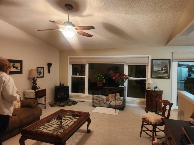 88 Arias Way, Hot Springs Village, AR 71909