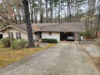 88 Arias Way, Hot Springs Village, AR 71909