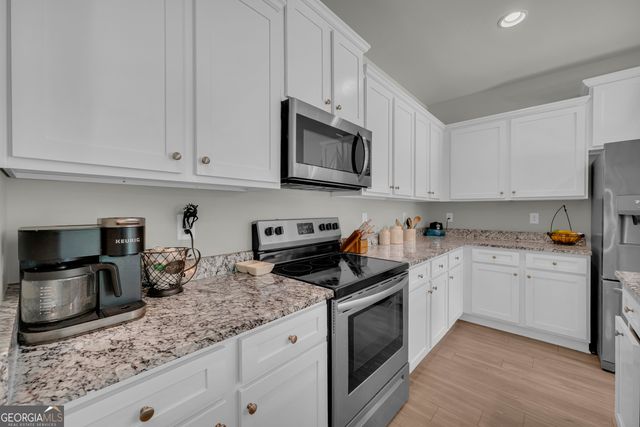 165 Woodpecker Pointe, Danielsville, GA 30633