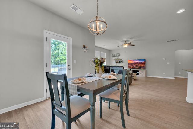 165 Woodpecker Pointe, Danielsville, GA 30633