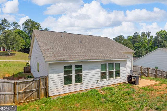 165 Woodpecker Pointe, Danielsville, GA 30633