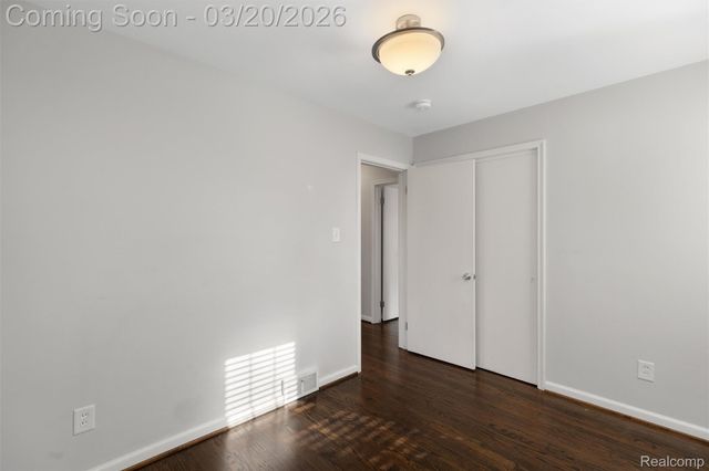 3221 Shenandoah Drive, Royal Oak, MI 48073