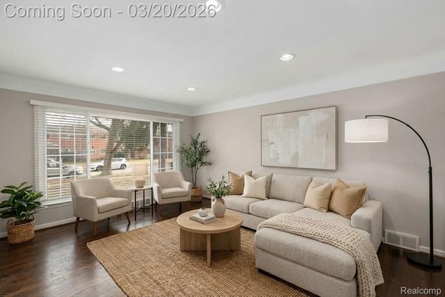 3221 Shenandoah Drive, Royal Oak, MI 48073