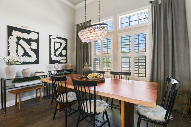 2573 Canal Dr, Lodi, CA 95242