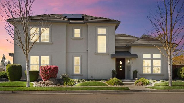 2573 Canal Dr, Lodi, CA 95242