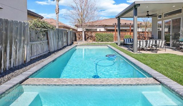 2573 Canal Dr, Lodi, CA 95242