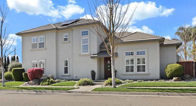 2573 Canal Dr, Lodi, CA 95242