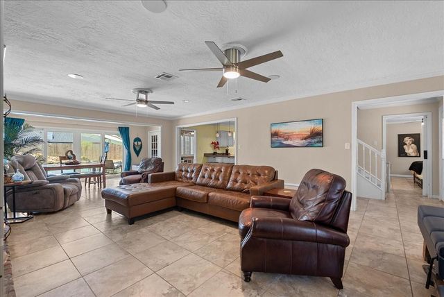 4205 Quaker Drive, Texas City, TX 77590