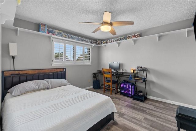4205 Quaker Drive, Texas City, TX 77590