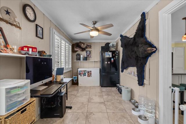 4205 Quaker Drive, Texas City, TX 77590