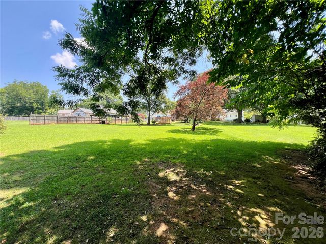 2307 Mclean Street, Gastonia, NC 28054