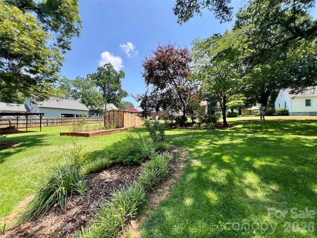 2307 Mclean Street, Gastonia, NC 28054