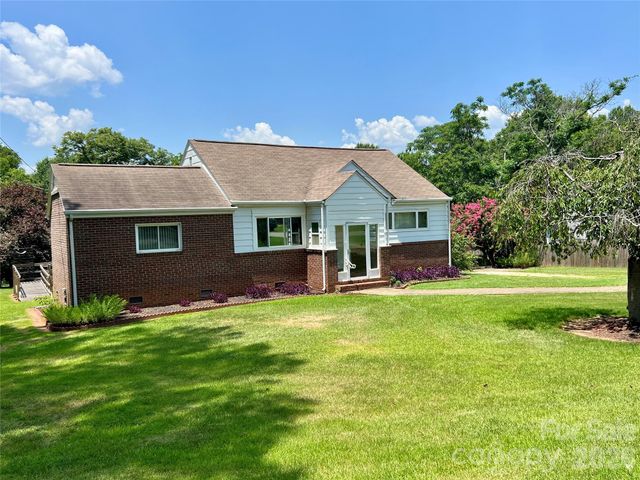 2307 Mclean Street, Gastonia, NC 28054
