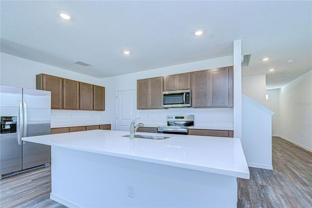 32463 WEATHERED OAK DRIVE, Wesley Chapel, FL 33543