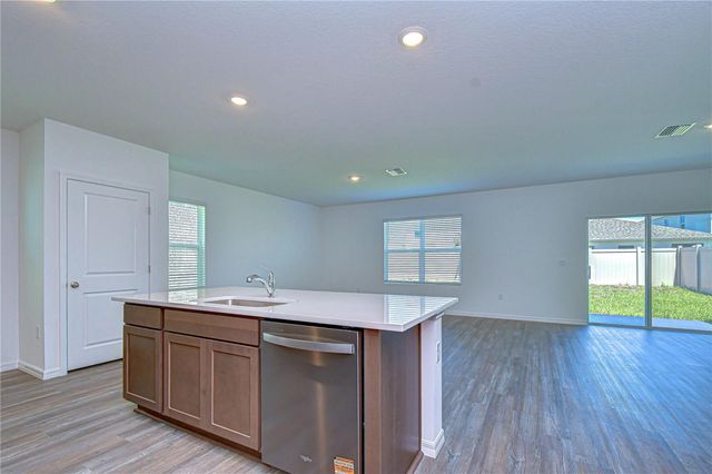 32463 WEATHERED OAK DRIVE, Wesley Chapel, FL 33543