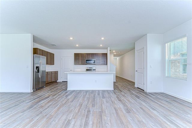 32463 WEATHERED OAK DRIVE, Wesley Chapel, FL 33543