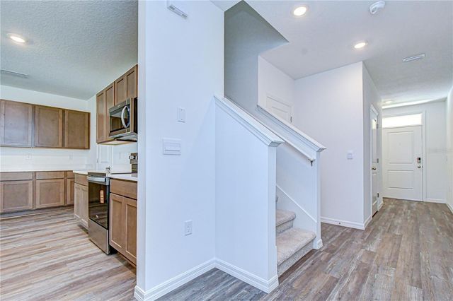 32463 WEATHERED OAK DRIVE, Wesley Chapel, FL 33543