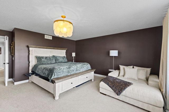10166 Shadyview Lane N, Maple Grove, MN 55311
