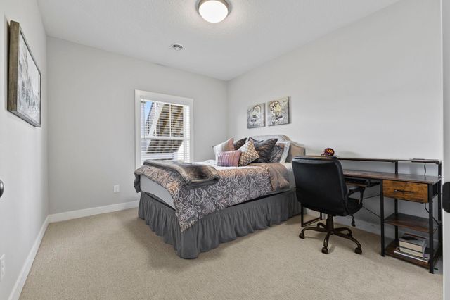 10166 Shadyview Lane N, Maple Grove, MN 55311