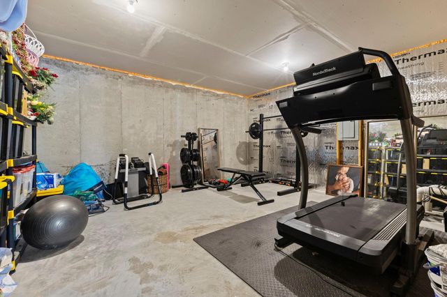 10166 Shadyview Lane N, Maple Grove, MN 55311