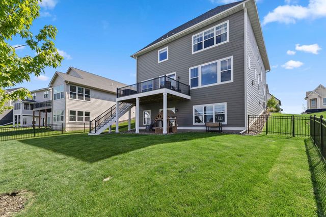 10166 Shadyview Lane N, Maple Grove, MN 55311