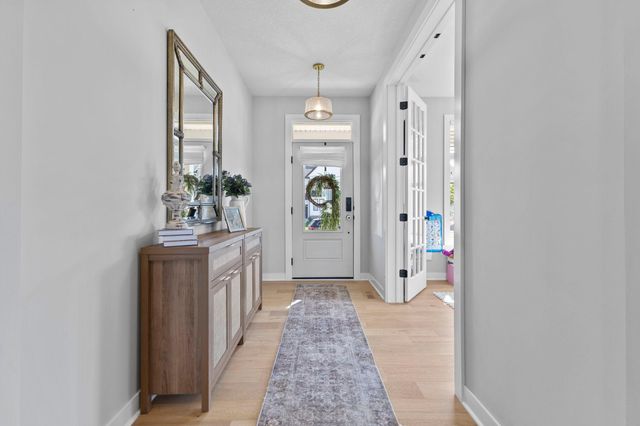 10166 Shadyview Lane N, Maple Grove, MN 55311