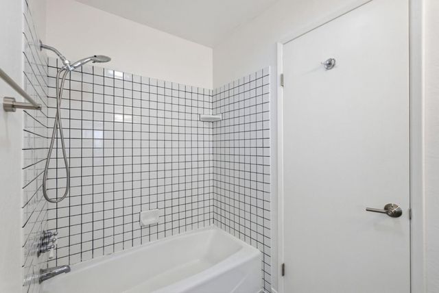 1919 Alameda De Las Pulgas 14, San Mateo, CA 94403