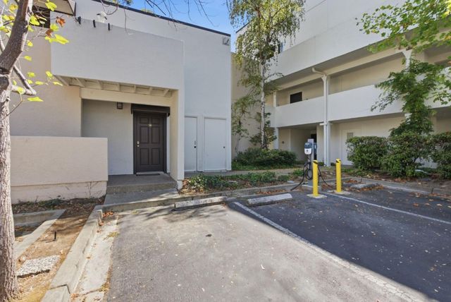 1919 Alameda De Las Pulgas 14, San Mateo, CA 94403