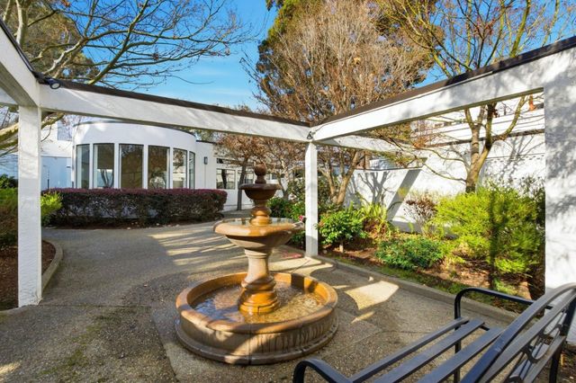 1919 Alameda De Las Pulgas 14, San Mateo, CA 94403