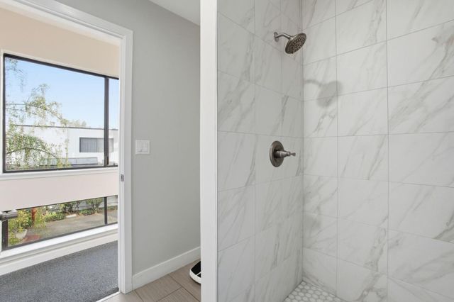 1919 Alameda De Las Pulgas 14, San Mateo, CA 94403