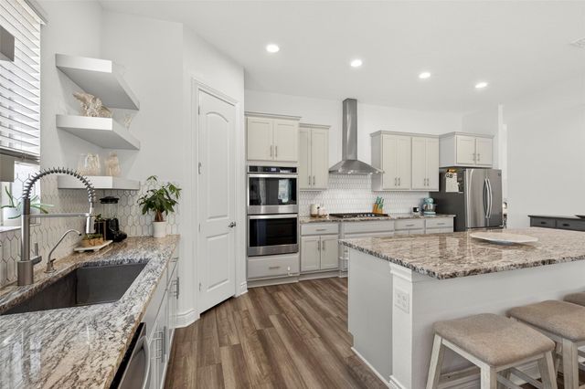 6038 Leeward Island Drive, Conroe, TX 77304