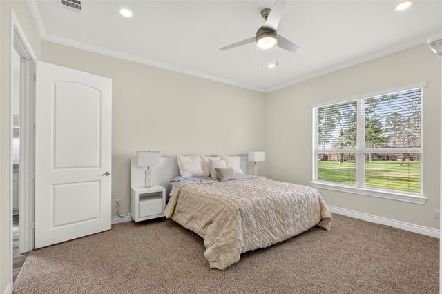 6038 Leeward Island Drive, Conroe, TX 77304