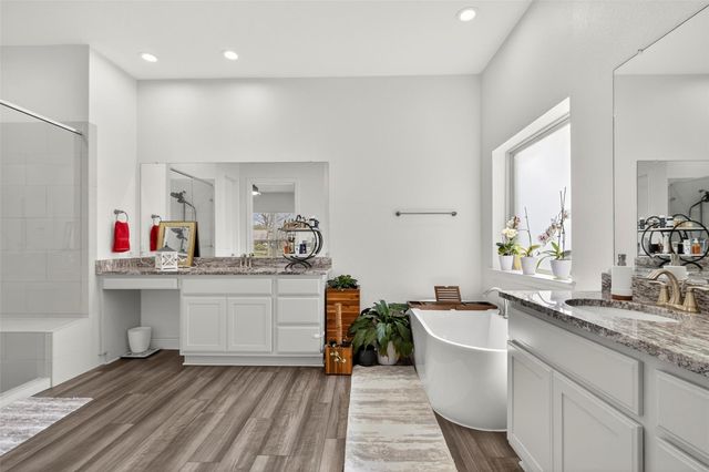 6038 Leeward Island Drive, Conroe, TX 77304