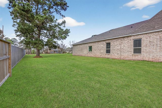 6038 Leeward Island Drive, Conroe, TX 77304