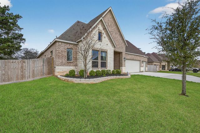 6038 Leeward Island Drive, Conroe, TX 77304