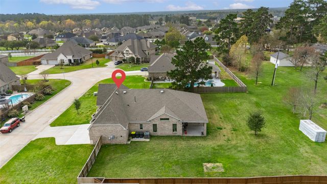 6038 Leeward Island Drive, Conroe, TX 77304