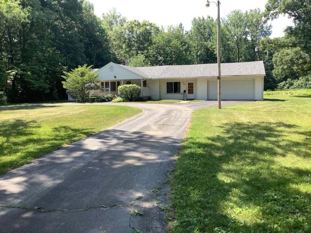 44481 Dunn Road, Belleville City, MI 48111