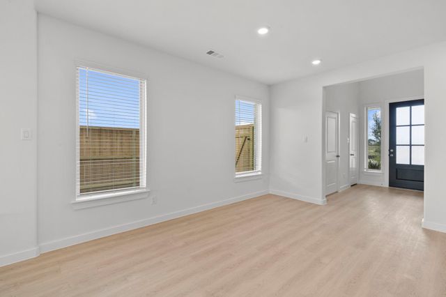 300 Goldeneye Duck Drive, Waller, TX 77484