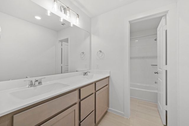 300 Goldeneye Duck Drive, Waller, TX 77484