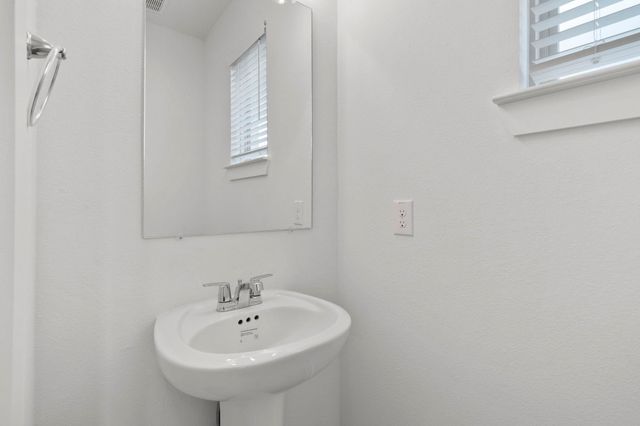 300 Goldeneye Duck Drive, Waller, TX 77484