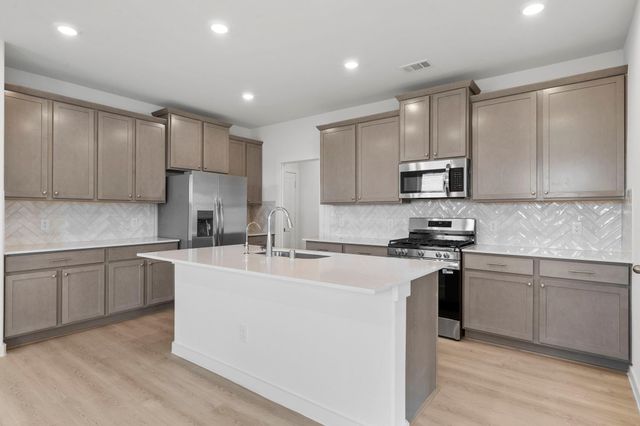 300 Goldeneye Duck Drive, Waller, TX 77484