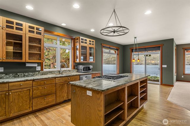 7405 US Hwy 97A, Wenatchee, WA 98801