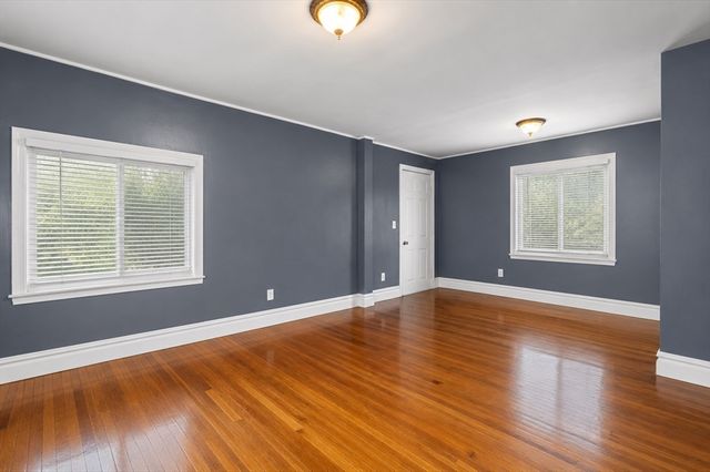 969 Canterbury St, Boston, MA 02131