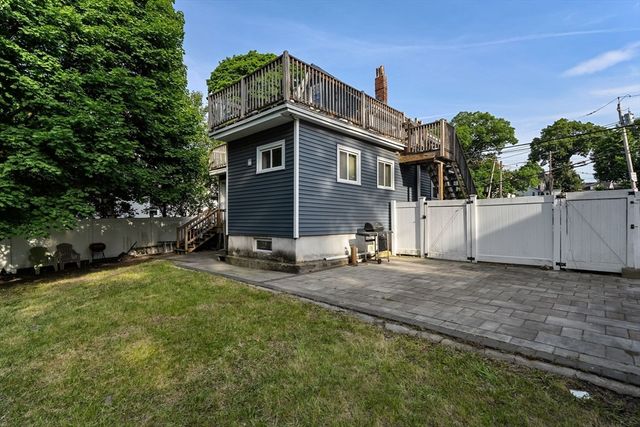 969 Canterbury St, Boston, MA 02131