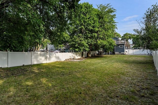 969 Canterbury St, Boston, MA 02131