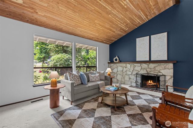3414 NE Quinault Drive, Bremerton, WA 98311