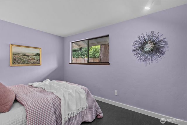 3414 NE Quinault Drive, Bremerton, WA 98311