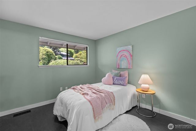 3414 NE Quinault Drive, Bremerton, WA 98311